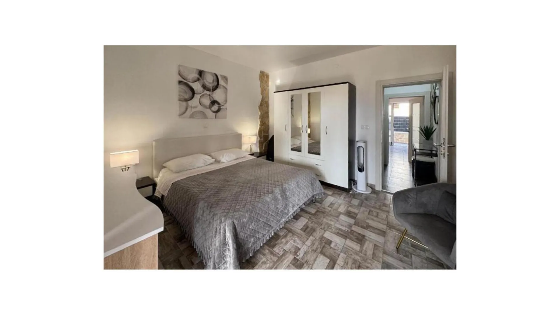Stunning Apartment In Trogir With Wifi 0*,  Kroatien